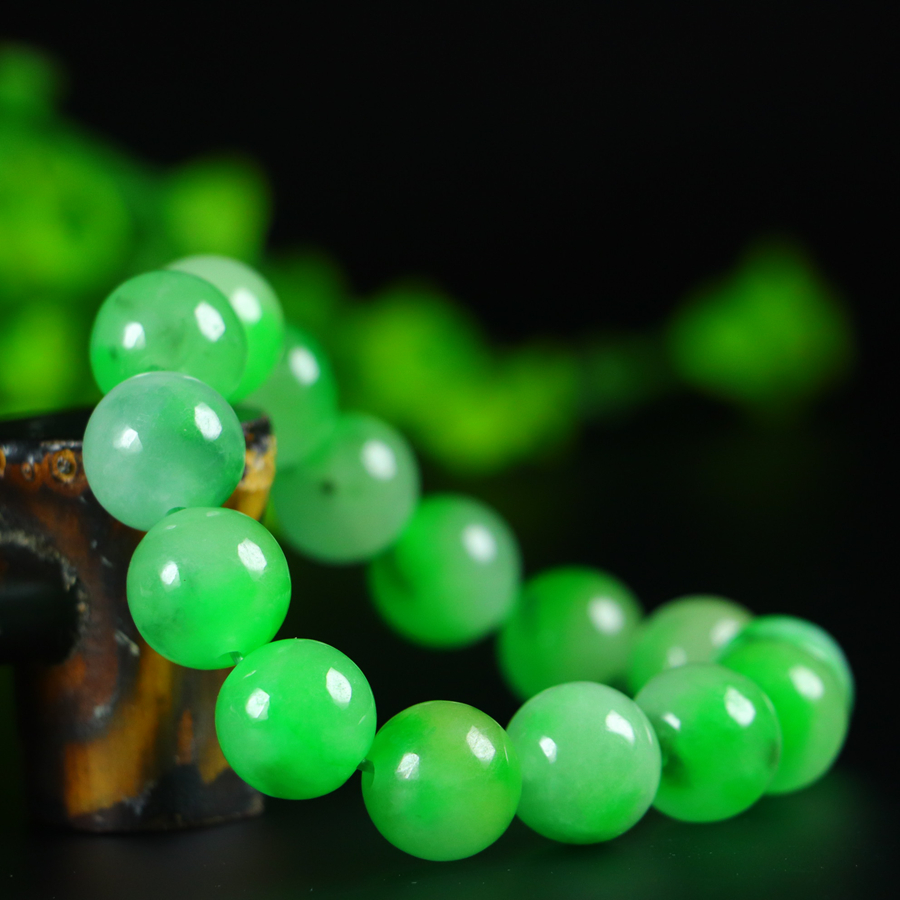 Jadeite glutinous ice-green floating yang green Buddhist bead bracelet - 图片 3