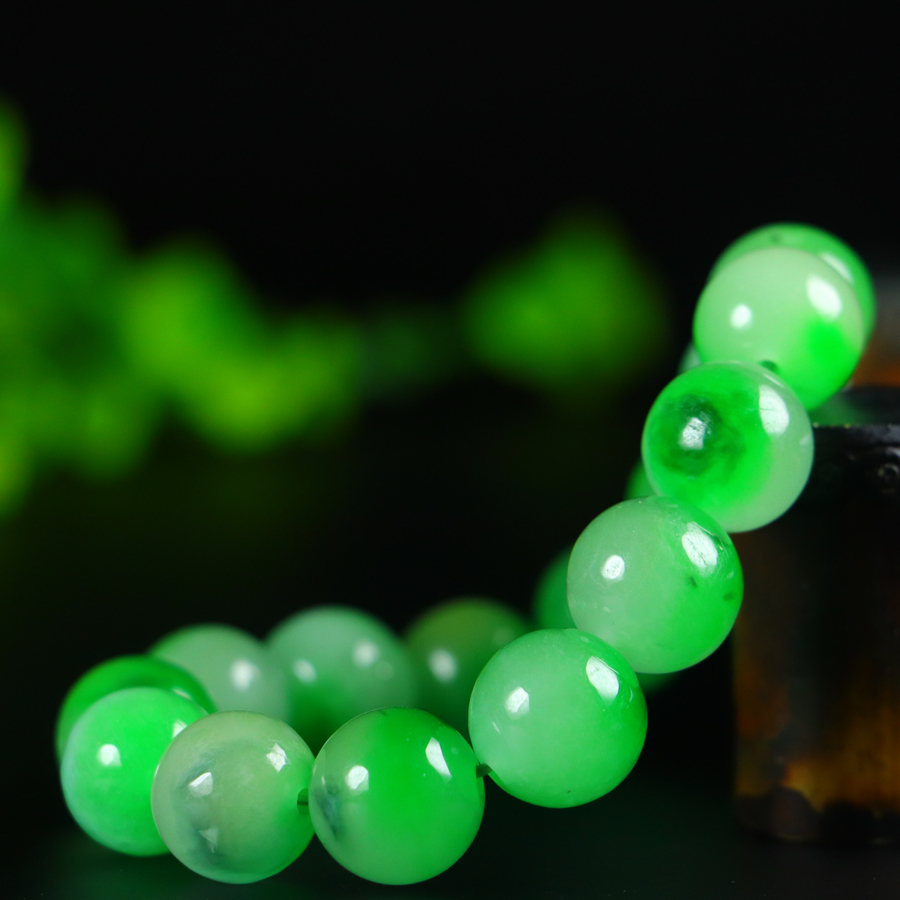 Jadeite glutinous ice-green floating yang green Buddhist bead bracelet - 图片 4