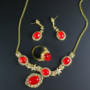 Luxury set inlaid with natural icy red agate