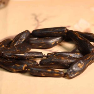 Natural old material agarwood freeform pendant